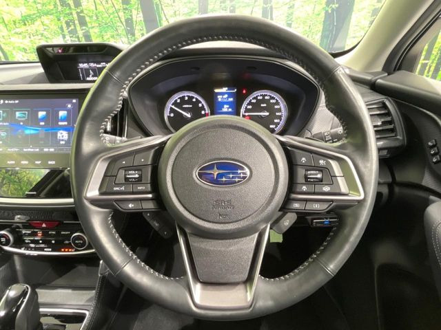 �y�����v�����X�e�A�����O�z�㎿�Ȋv���g�p���邱�ƂŁA��ɂ����������݂ƂĂ��^�]���₷���n���h���ł���