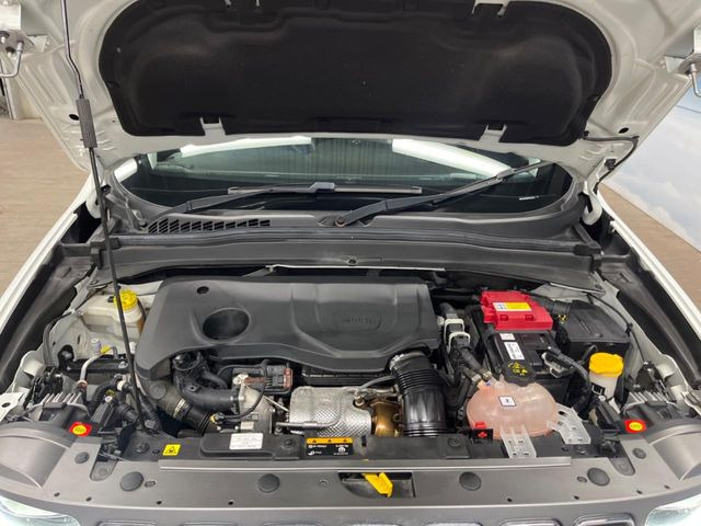 �����X�ł́A�e���[�J�[�̐�p�f�f�e�X�^�[�𓱓��B���Ǝ��i�����e�N�j�J���X�^�b�t���풓���Ă���܂��̂ŁA������̍ۂɂ����S���Ă����p���������܂��B