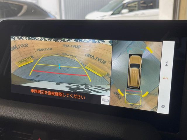 �y�p�m���~�b�N�r���[���j�^�[�z��p�̃J�����ɂ��A�ォ�猩���낵���悤�Ȏ��_��360�x�N���}�̎��͂��m�F���邱�Ƃ��ł��܂������p�������m�F���₷���A�����ꏊ�ł̐؂�Ԃ��⒓�Ԃ��X���[�Y�ɍs���܂��B