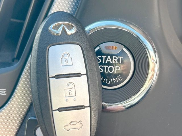 �y�C���e���W�F���g�L�[�z�J�o����|�P�b�g�ɓ��ꂽ�܂܂ł��h�A�̎{���E�������\�ȃX�}�[�g�L�[�𑕔��B�G���W���̃I���E�I�t�����J�M�����o���K�v����������Ƃ��Ă��֗��ł���