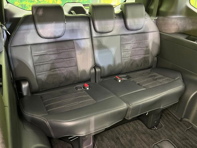 3��ڃV�[�g�͂�������ԗǍD����l�ł��������ƍ����Ē����܂��̂ŁA��l���ł̂��o���������N���N�ł��􂲉Ƒ��ŁA�C�̒m�ꂽ���ԂŁA�h���C�u�ɍs���̂��y���݂ł��ˁ�