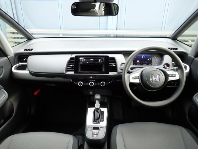 �C���p�l�摜�ɂȂ�܂��B�ԓ��͐��Ǝ҂ɂĎ����N���[�j���O�{�H�ς݂Ȃ̂ŁA��ϐ����ł��B