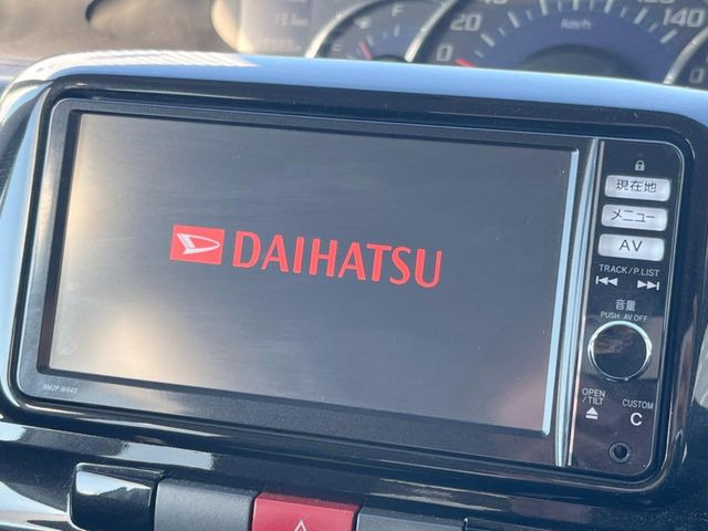 �y�i�r�Q�[�V�����z�g���₷���i�r�ŖړI�n�܂ł�������ē����Ă���܂��B�e��I�[�f�B�I�Đ��@�\���[�����Ă���A���Ԃ̉^�]������Ɋy�����Ȃ�܂�!!