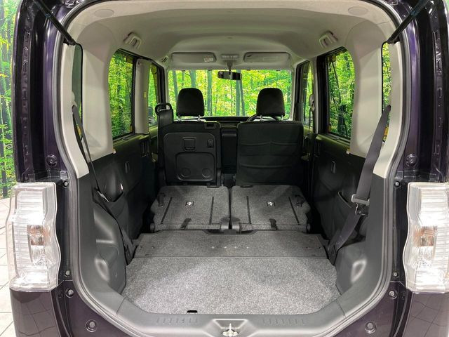 ���i�̂���������ʋ΁A���}���ɏ\���ȉ׎��X�y�[�X���m�ۂ��Ă���܂��B�Z�J���h�V�[�g��|���ƁA�傫�ȉו��̐ύڂ��\�ł���