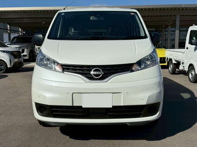 NV200バネットバン1.6 GX 4WD
