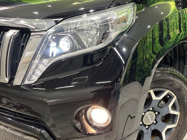 �yLED�w�b�h���C�g�z���V����ԑ��s�����ǍD�Ȏ��E���m�ۂ����S���ĉ^�]�ł��鍂�P�xLED�w�b�h���C�g�𑕔�!�_�����x�������A����d�͂��}�����Ă��܂��B