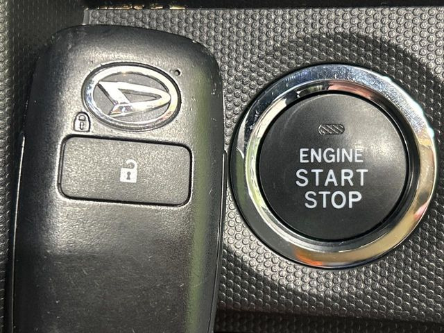 �y�L�[�t���[�V�X�e���z�J�o����|�P�b�g�ɓ��ꂽ�܂܂ł��h�A�̎{���E�������\�ȃX�}�[�g�L�[�𑕔��B�G���W���̃I���E�I�t�����J�M�����o���K�v����������Ƃ��Ă��֗��ł���