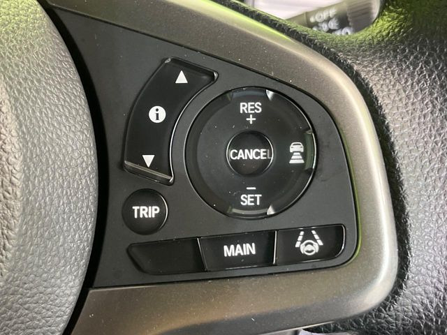 �y�A�_�v�e�B�u�N���[�Y�R���g���[���z�������H�ł̒��������s���y��!!�����ő��x��ۂN���[�Y�R���g���[�����A�Փˌy���V�X�e���ƘA�g���A�O���̎ԗ������m���ĎԊԂ�ۂ悤�ɑ��x���߂��Ă���܂�!!