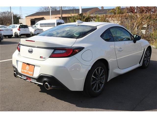 ���Ǝҗl�ւ̔̔��͂��f�肳���Ă��������܂��B �Ԍ������ԗ��̏ꍇ�́A�Ԍ����擾�������x�������z�ŕ\�����Ă���܂��B