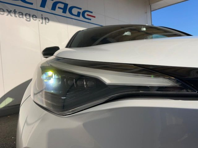 �yLED�w�b�h���C�g�z���V����ԑ��s�����ǍD�Ȏ��E���m�ۂ����S���ĉ^�]�ł��鍂�P�xLED�w�b�h���C�g�𑕔�!�_�����x�������A����d�͂��}�����Ă��܂��B