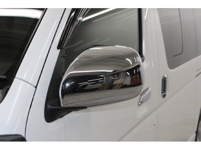 ���Ǝҗl�ւ̔̔��͂��f�肳���Ă��������܂��B �Ԍ������ԗ��̏ꍇ�́A�Ԍ����擾�������x�������z�ŕ\�����Ă���܂��B