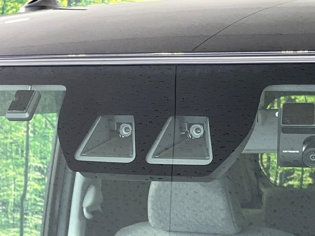 �y�X�}�[�g�A�V�X�g�z���s���ɑO���̎ԗ�����F�����A�Փ˂������Ȏ��͌x��ƃu���[�L�ŏՓˉ���Ɣ�Q�y�����A�V�X�g�B�����S�Ƀh���C�u�����y���݂��������܂��B