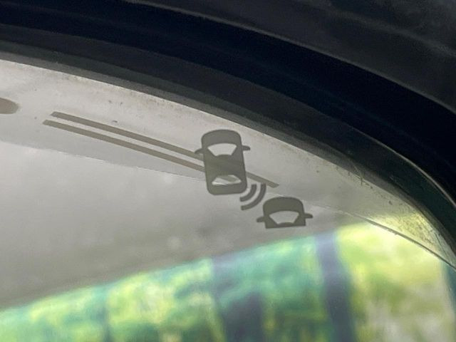 �y�u���C���h�X�|�b�g�C���t�H���[�V�����z���s���A�h�A�~���[�̎��p�ɂȂ�₷���ӏ��Ɍ㑱�Ԃ��ڋ߂���ƃT�C�h�~���[�t�߂Ɍx����\���A�h���C�o�[�ɒ��ӊ��N�����Ă���܂��B