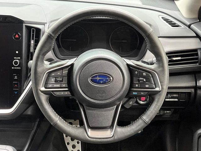 �y�����v�����X�e�A�����O�z�㎿�Ȋv���g�p���邱�ƂŁA��ɂ����������݂ƂĂ��^�]���₷���n���h���ł���