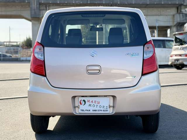 ���������ԑ����W�����ł�!���̋@��ɐ��񂲗��X������!