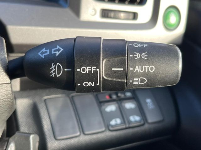 �y�I�[�g���C�g�z����̖��邳�ɉ����Ď����Ńw�b�h���C�g�̓_���E�������ł���@�\�ł�!���C�g�̕t���Y��E�����Y��Ȃǂ������Ȃ�A�J�̓���[���̑��s�����S!�g���l���ʉߎ����֗��ł��ˁ�