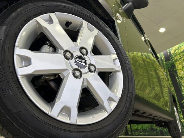 �y15�C���`�A���~�z�C�[���z�O�ςɃ}�b�`�����A���~�z�C�[���𑕒����Ă���܂��B�e��A���~�z�C�[����A�X�^�b�h���X�^�C�����戵�����Ă���܂��B���񂲑��k����������