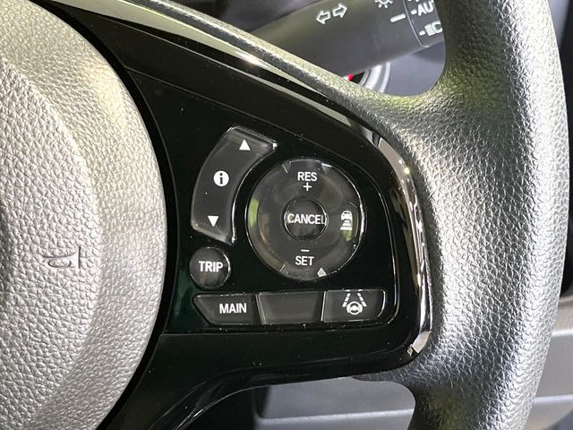 �y�A�_�v�e�B�u�N���[�Y�R���g���[���z�������H�ł̒��������s���y��!!�����ő��x��ۂN���[�Y�R���g���[�����A�Փˌy���V�X�e���ƘA�g���A�O���̎ԗ������m���ĎԊԂ�ۂ悤�ɑ��x���߂��Ă���܂�!!