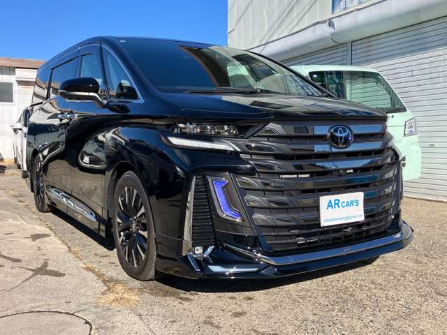 ヴェルファイアハイブリッド 2.5 エグゼクティブ ラウンジ E-Four 4WD