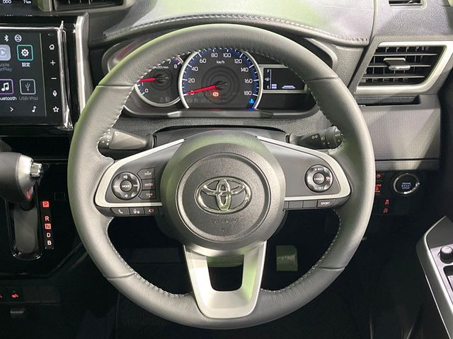 �y�����v�����X�e�A�����O�z�㎿�Ȋv���g�p���邱�ƂŁA��ɂ����������݂ƂĂ��^�]���₷���n���h���ł���