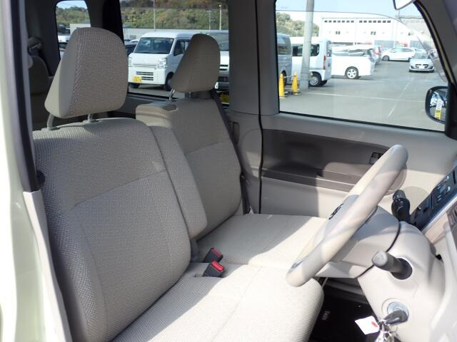 �t�����g�V�[�g�A��ԗǍD�ň��S�ł��B�傫�ȉ�����Ȃ����S�ł�