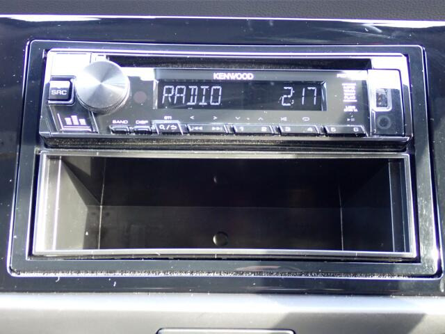 CD�I�[�f�B�I�E���W�I���t���Ă܂��B