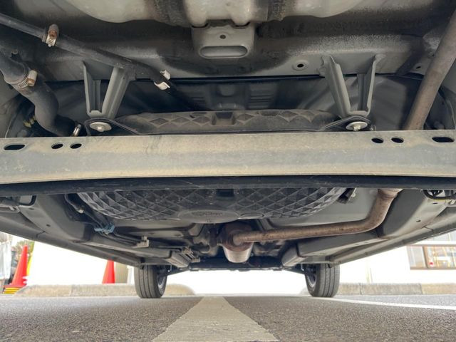 ����肪���ꂢ�Ȃ����ɁA�h�K���H�̎{�H���I�X�X���B�~��n��͂������A���ݕ��ɂ��Z���̕���A��Ń}�����E�E�B���^�[�X�|�[�c���������ɂ��D�]���������Ă���܂��B