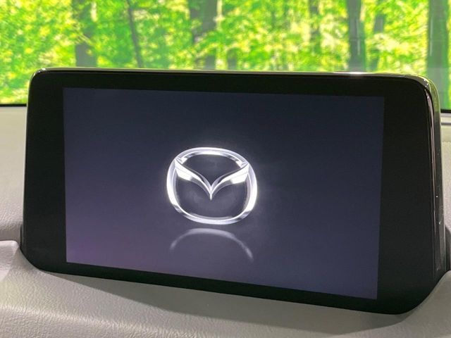 �y�����i�r�z�l�C�̏����i�r�𑕔����Ă���܂��B�i�r�̎g���₷���͂������A�I�[�f�B�I�@�\���[��!�L�����v�◷�s�͂������A�ʋ΂┃�����ȂǕ��i�̃h���C�u���y�����Ȃ�͂���