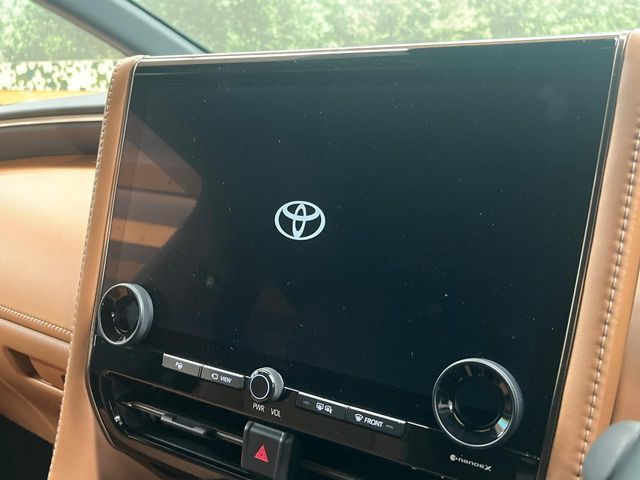 �y����14�^�i�r�z�l�C�̏����i�r�𑕔����Ă���܂��B�i�r�̎g���₷���͂������A�I�[�f�B�I�@�\���[��!�L�����v�◷�s�͂������A�ʋ΂┃�����ȂǕ��i�̃h���C�u���y�����Ȃ�͂���