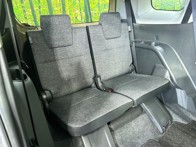 3��ڃV�[�g�͂�������ԗǍD����l�ł��������ƍ����Ē����܂��̂ŁA��l���ł̂��o���������N���N�ł��􂲉Ƒ��ŁA�C�̒m�ꂽ���ԂŁA�h���C�u�ɍs���̂��y���݂ł��ˁ�