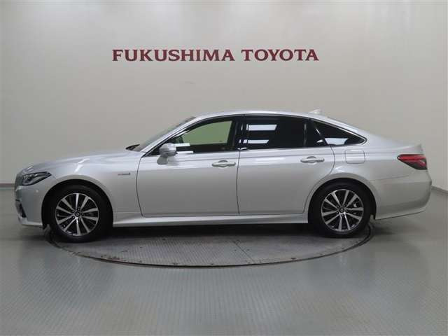 クラウンハイブリッド 2.5 S Cパッケージ