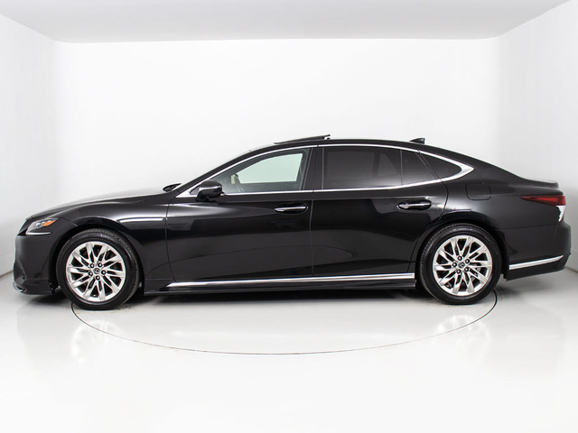 CS�I�[�g�u�����h�u�E�F�U���A�v�G�A������������Ă��܂�!���D�݂͂������ł���?���t���Ă���f�U�C���ȊO�ɂ��A�e�u�����h�̃G�A�����i���ɂĂ���t���o���܂�!