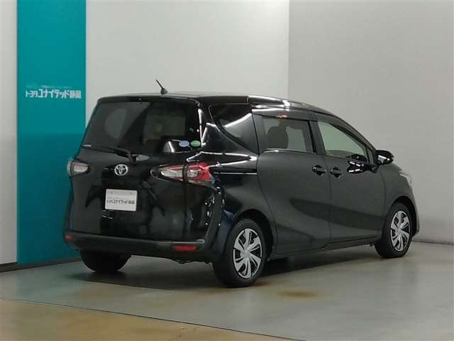 シエンタ1.5 ファンベース G クエロ