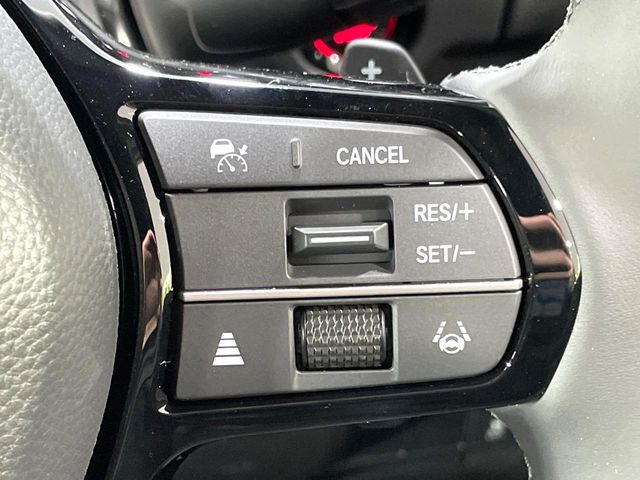 �y�A�_�v�e�B�u�N���[�Y�R���g���[���z�������H�ł̒��������s���y��!!�����ő��x��ۂN���[�Y�R���g���[�����A�Փˌy���V�X�e���ƘA�g���A�O���̎ԗ������m���ĎԊԂ�ۂ悤�ɑ��x���߂��Ă���܂�!!