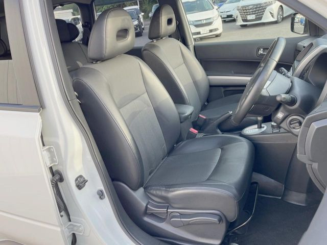 �^�]�ȃV�[�g���͎g�p�������Ȃ��A�ǍD�ȏ�ԂƂȂ��Ă��܂��B�O�I�[�i�[�l�����J�Ɏg���Ă������Ƃ��悭�킩��܂��ˁB