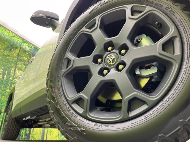 �y����18�C���`�A���~�z�C�[���z�O�ςɃ}�b�`���������A���~�z�C�[���𑕒����Ă���܂��B�e��ЊO�A���~�z�C�[����A�X�^�b�h���X�^�C�����戵�����Ă���܂��B���񂲑��k����������