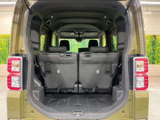 ���i�̂���������ʋ΁A���}���ɏ\���ȉ׎��X�y�[�X���m�ۂ��Ă���܂��B�Z�J���h�V�[�g��|���ƁA�傫�ȉו��̐ύڂ��\�ł���