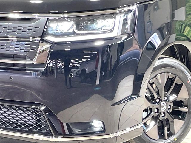 �yLED�w�b�h���C�g�z���V����ԑ��s�����ǍD�Ȏ��E���m�ۂ����S���ĉ^�]�ł��鍂�P�xLED�w�b�h���C�g�𑕔�!�_�����x�������A����d�͂��}�����Ă��܂��B