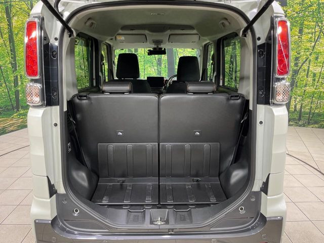 ���i�̂���������ʋ΁A���}���ɏ\���ȉ׎��X�y�[�X���m�ۂ��Ă���܂��B�Z�J���h�V�[�g��|���ƁA�傫�ȉו��̐ύڂ��\�ł���