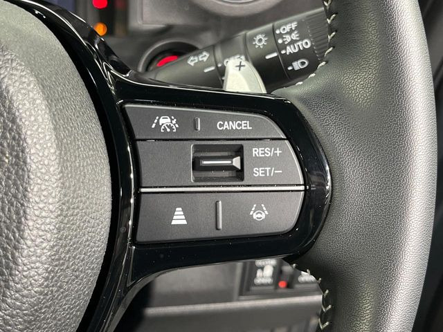 �y�A�_�v�e�B�u�N���[�Y�R���g���[���z�������H�ł̒��������s���y��!!�����ő��x��ۂN���[�Y�R���g���[�����A�Փˌy���V�X�e���ƘA�g���A�O���̎ԗ������m���ĎԊԂ�ۂ悤�ɑ��x���߂��Ă���܂�!!