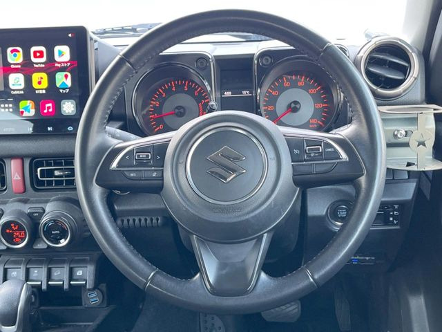 �y�����v�����X�e�A�����O�z�㎿�Ȋv���g�p���邱�ƂŁA��ɂ����������݂ƂĂ��^�]���₷���n���h���ł���