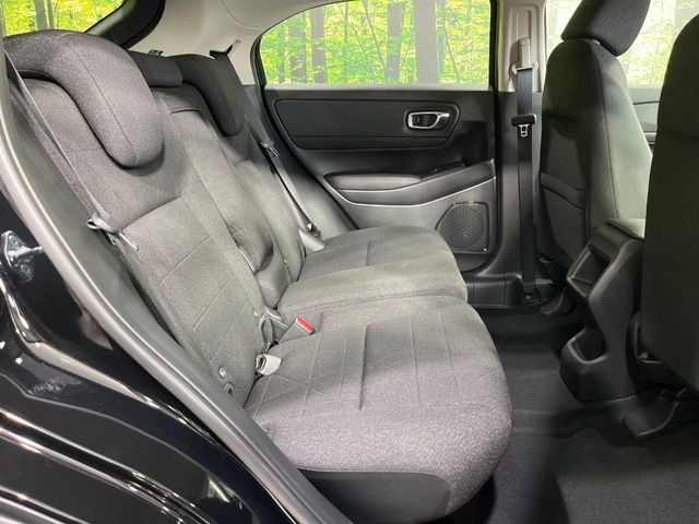 ���i���ȃI���W�i���t���A�}�b�g���I�v�V�����ɂĂ��p�ӂ��Ă���܂��B���D���ȃf�U�C����J���[�����Ԃɍ��킹�đI��ł����������Ƃ��ł��܂���