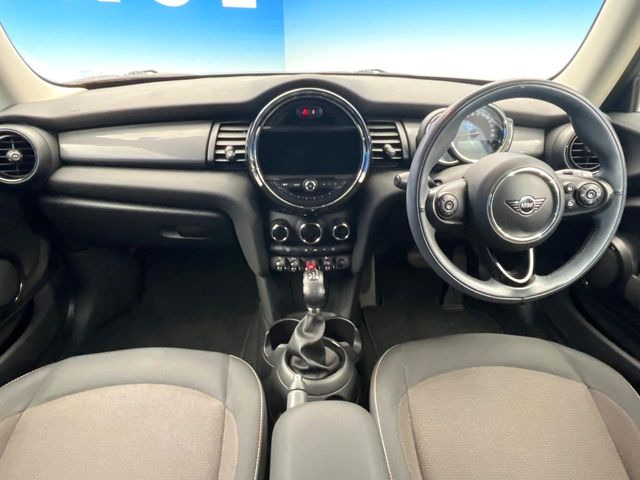 �A���ԃO���[�v���݌ɐ���2,000��!�S���̌n��X���烁�[�J�[�E�Ԏ��킸���Љ�o����̂ŁA���Ȃ��Ƀs�b�^���̂��Ԃ�������͂��ł���܂��͂��₢���킹��������