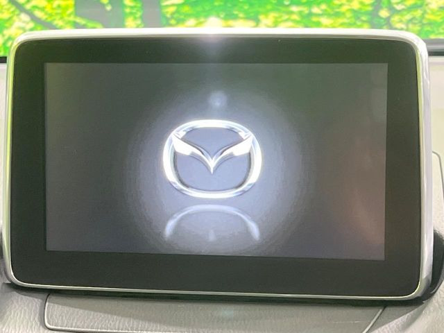 �y�����i�r�z�l�C�̏����i�r�𑕔����Ă���܂��B�i�r�̎g���₷���͂������A�I�[�f�B�I�@�\���[��!�L�����v�◷�s�͂������A�ʋ΂┃�����ȂǕ��i�̃h���C�u���y�����Ȃ�͂���