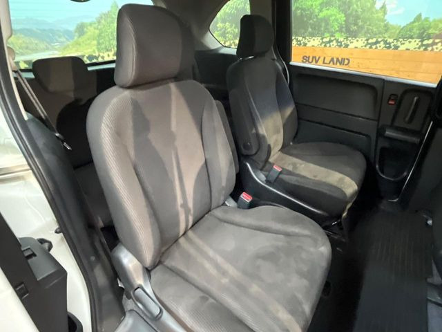 ���ڒ����̓E�H�[�N�X���[�ƂȂ��Ă���܂��B���ڂƎO��ڂ̈ړ�����~�肪�Ƃ��Ă��y�ɂȂ�̂ŁA���~��̍ۂ��X�g���X�������邱�Ƃ͂���܂����