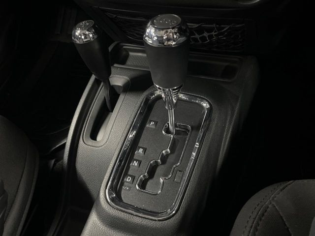 ��MT���[�h�t��AT:�ʏ�͎����ł����Ȃ���ϑ�(�M�A�`�F���W)���h���C�o�[�̑���ɂ���ĈӐ}�I�ɕς�����V�X�e���ł��B����w���i�̃h���C�u�����y���݂��������܂�!