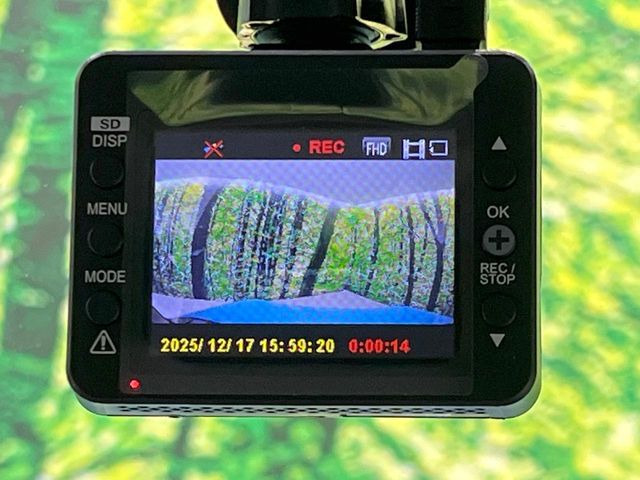 �y�h���C�u���R�[�_�[�z���S�E���S�ȃJ�[���C�t�ɕK�{�̃h���C�u���R�[�_�[�𑕔�!���s���͂������A������^�]�⎖�̂ɑ��������ۂ̏󋵂��f���ŋL�^���A����̃��X�N�ɔ����܂��B