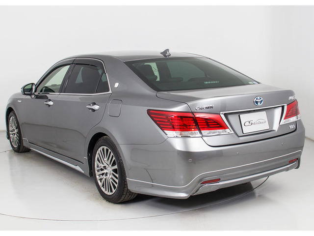 �t���G�A������������Ă��܂�!���D�݂͂������ł���?���t���Ă���f�U�C���ȊO�ɂ��A�e�u�����h�̃G�A�����i���ɂĂ���t���o���܂�!���A�G�A�����O���ăm�[�}����Ԃɂ��鎖���o���܂�!!