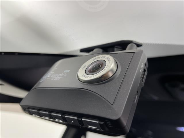 ヴォクシー2.0 ZS