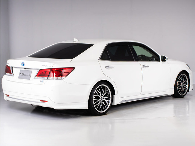 �O�I�[�i�[�l�ɂ�19�C���`�A���~&RSR�ԍ�����t��!